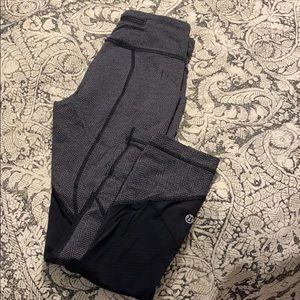 Lululemon crop leggings